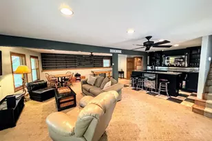 64 Algonquin Dr, North Union Township, PA 18202 - Photo 16