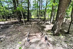 64 Algonquin Dr, North Union Township, PA 18202 - Photo 6