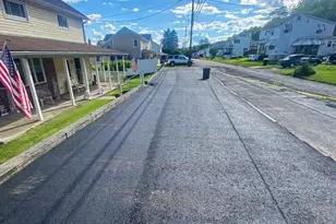 176 Roosevelt Dr, Barnesville, PA 17948 - Photo 6