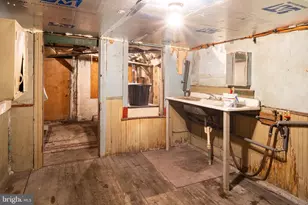 444 Lewis St, Minersville, PA 17954 - Photo 20