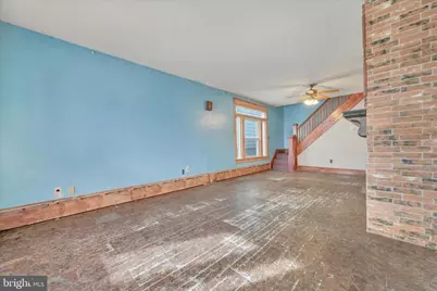 209 S Schuylkill Avenue, Shenandoah, PA 17976 - Photo 8