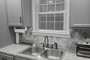 1103 W Market St, Pottsville, PA 17901 - Photo 32