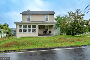 119 N Center St, Ringtown, PA 17967 - Photo 1