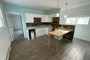 117 Chestnut St, Saint Clair, PA 17970 - Photo 12