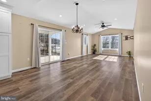 2021 Evergreen Dr, Tamaqua, PA 18252 - Photo 12