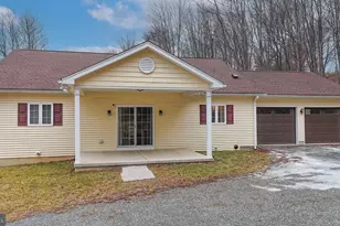 2021 Evergreen Dr, Tamaqua, PA 18252 - Photo 6