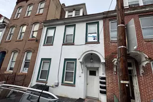 614 Mahantongo St, Pottsville, PA 17901 - Photo 1