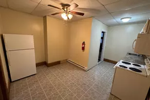 614 Mahantongo St, Pottsville, PA 17901 - Photo 4