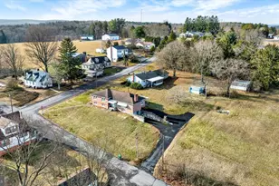 100 High St, Pine Grove, PA 17963 - Photo 6