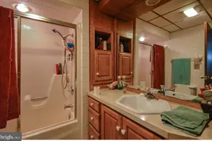 214 E Main St, Schuylkill Haven, PA 17972 - Photo 16