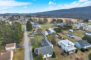 302 Park Rd, Valley View, PA 17983 - Photo 58