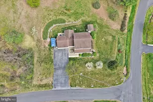 1865 and 1864 Buckaroo Dr, Auburn, PA 17922 - Photo 38