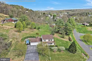 1865 and 1864 Buckaroo Dr, Auburn, PA 17922 - Photo 40