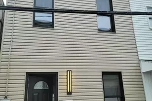 119 Carbon St, Minersville, PA 17954 - Photo 1