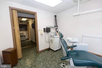 2042 Mahantongo Street, Pottsville, PA 17901 - Photo 14