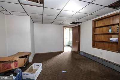 2042 Mahantongo Street, Pottsville, PA 17901 - Photo 30