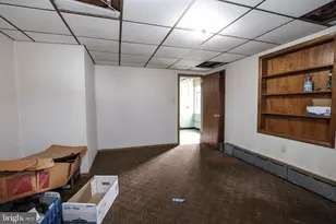 2042 Mahantongo St, Pottsville, PA 17901 - Photo 30