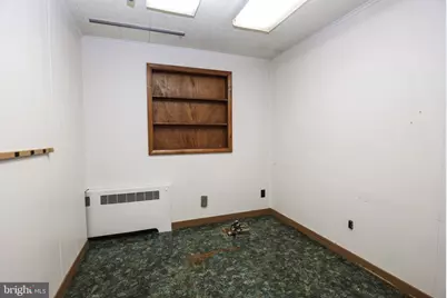 2042 Mahantongo Street, Pottsville, PA 17901 - Photo 16