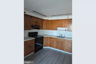 1942 W Market Street, Pottsville, PA 17901 - Photo 12