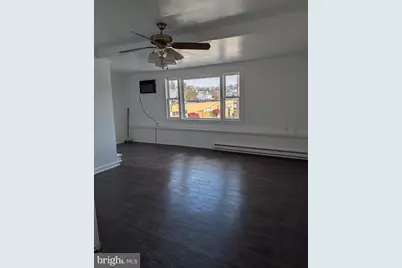 1942 W Market Street, Pottsville, PA 17901 - Photo 8