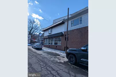 1942 W Market Street, Pottsville, PA 17901 - Photo 4