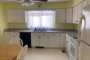 612 Canal Dr, Pine Grove, PA 17963 - Photo 8