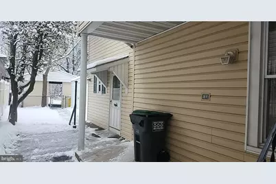 212 E Market Street, Schuylkill Haven, PA 17972 - Photo 4