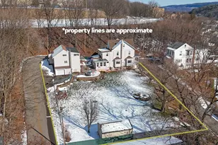 436 Wheeler St, Pottsville, PA 17901 - Photo 2