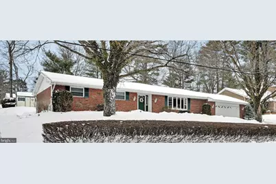 11 Bryn Mawr Avenue, Pottsville, PA 17901 - Photo 1