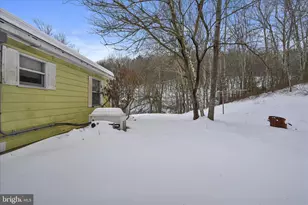 283 Pleasant Valley Rd, New Ringgold, PA 17960 - Photo 26