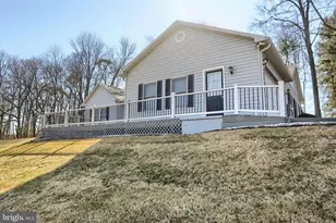 149 Stone Mountain Rd, Schuylkill Haven, PA 17972 - Photo 2