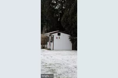 548 Willow, Pottsville, PA 17901 - Photo 32