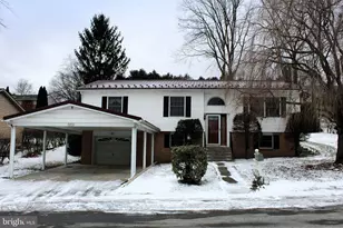 548 Willow, Pottsville, PA 17901 - Photo 1