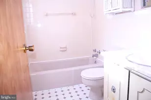 548 Willow, Pottsville, PA 17901 - Photo 12