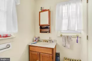 159 N Tulpehocken St, Pine Grove, PA 17963 - Photo 8