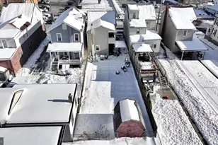 135 W Columbia St, Schuylkill Haven, PA 17972 - Photo 2