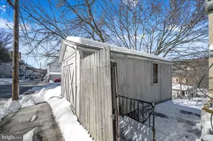 239 W Savory St, Pottsville, PA 17901 - Photo 30
