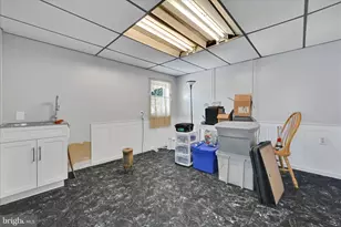 239 W Savory St, Pottsville, PA 17901 - Photo 20