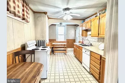 50 W Savory Street, Pottsville, PA 17901 - Photo 10