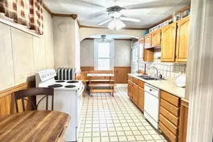 50 W Savory St, Pottsville, PA 17901 - Photo 10