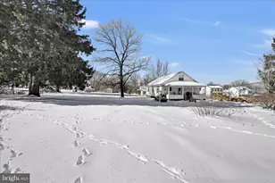 44 Main Blvd, Ringtown, PA 17967 - Photo 2