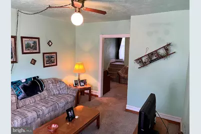 203 N Lehigh Street, Tamaqua, PA 18252 - Photo 2