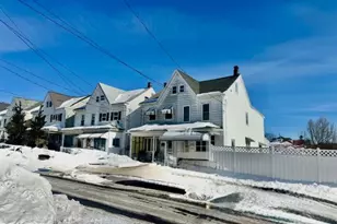 113 N 2nd St, Frackville, PA 17931 - Photo 2