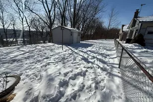 144 Pennsylvania Ave, Shenandoah, PA 17976 - Photo 6