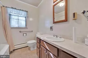 110 Pine Blvd, Orwigsburg, PA 17961 - Photo 18
