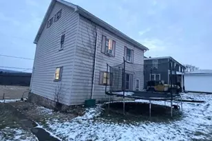 29 E Wiconisco Ave E, Tower City, PA 17980 - Photo 2