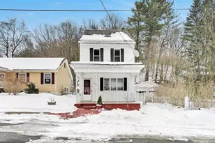 342 N 2nd St, Girardville, PA 17935 - Photo 2