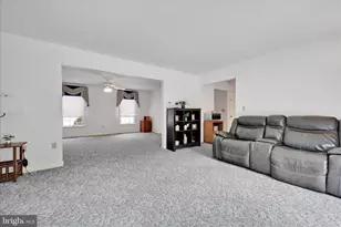 1823 Ridgewood Rd, Orwigsburg, PA 17961 - Photo 10