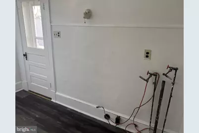 25 E Oak Street, Shenandoah, PA 17976 - Photo 14