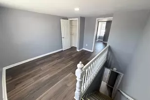 741 E Norwegian St, Pottsville, PA 17901 - Photo 12